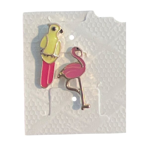2 Pair Bird Stud Earrings Flamingo Parrot Gold Tone Enamel Pink Yellow .75" NEW - Picture 3 of 5